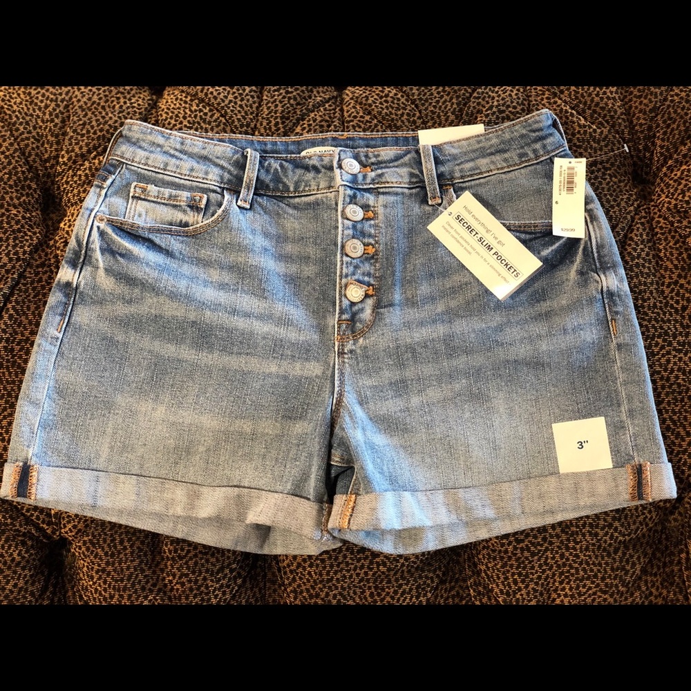 Old navy shorts
